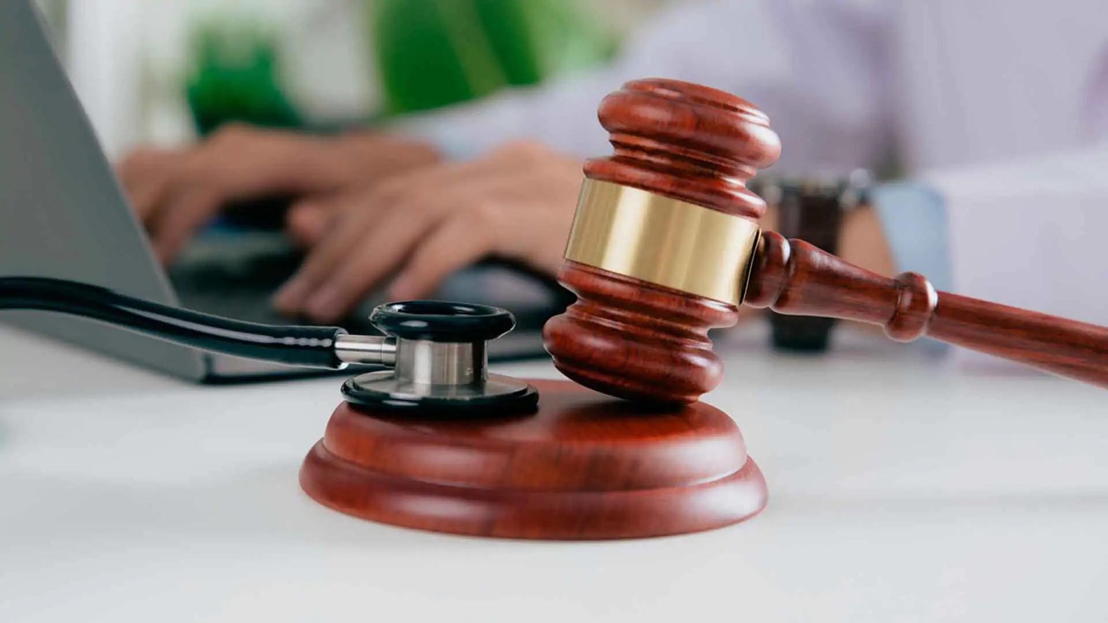 O que são os “Quesitos Oficiais” na perícia criminal?